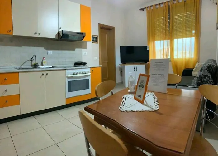 公寓 Sol 3 地拉那